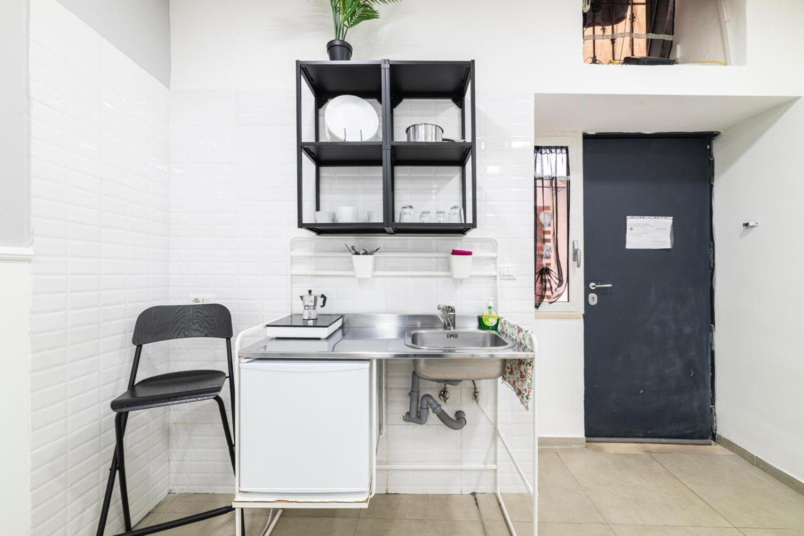 Many House Apartment เนเปิลส์ ภายนอก รูปภาพ